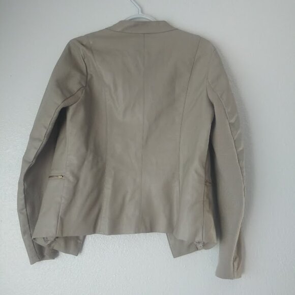 Cavalini women's size M beige faux leather jacket - Picture 4 of 15